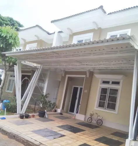 Kanopi Alderon R830 Twinwall salatiga